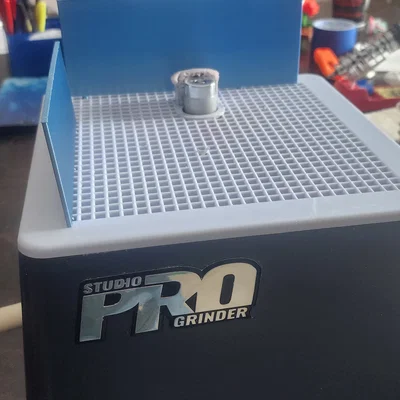 Tấm chắn văng cho máy mài kính (Glass grinder splash guard)