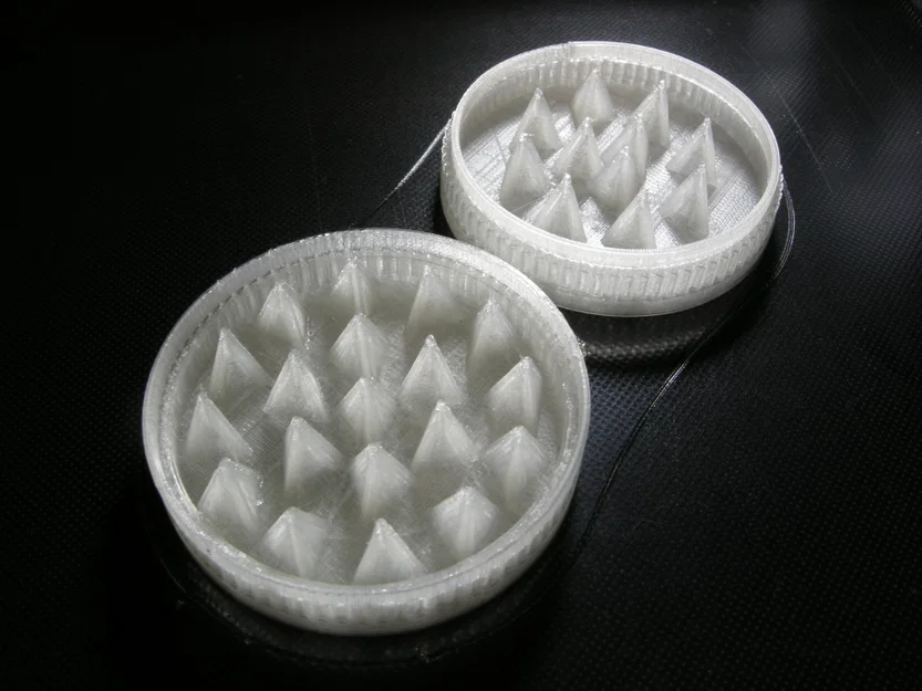 Mô hình dụng cụ nghiền thảo mộc (Herb Grinder) in 3D - Image 1