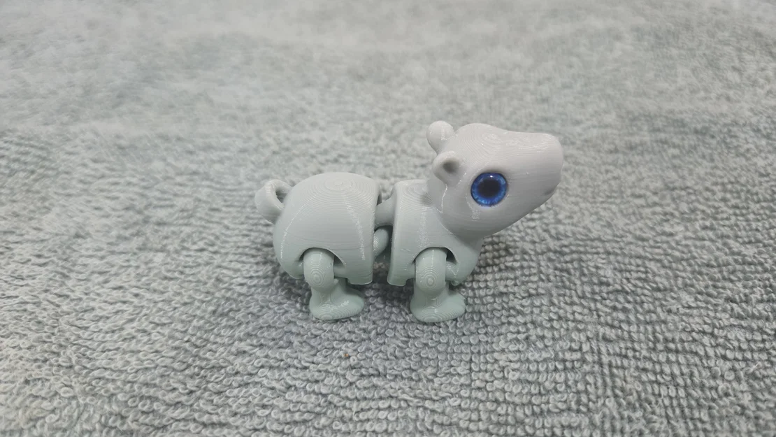 Móc khóa chuột lang nước (Capybara) cử động được - Tương thích mắt thủy tinh 6mm - Image 2