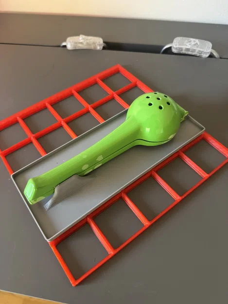 Khay in 3D đựng dụng cụ ép chanh chuẩn Gridfinity 5x2 gọn gàng - Image 1