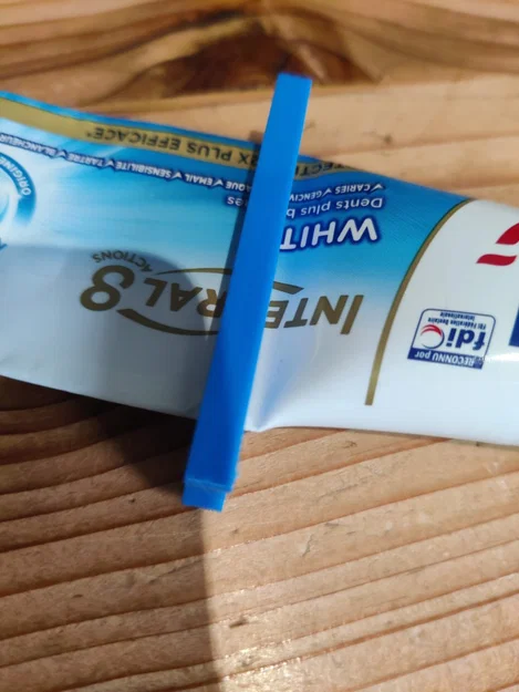Dụng cụ nặn kem đánh răng 3D thông minh - Giải pháp tiết kiệm tại nhà - Image 3