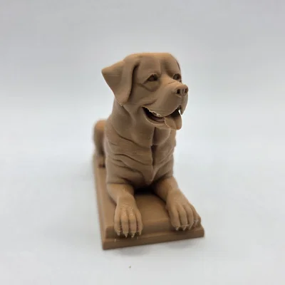 Tượng Chú Chó Rottweiler Đang Nằm
