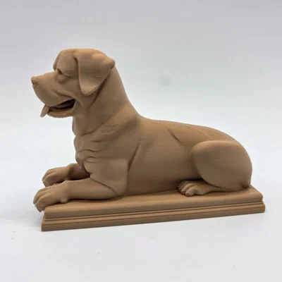 Tượng Chú Chó Rottweiler Đang Nằm