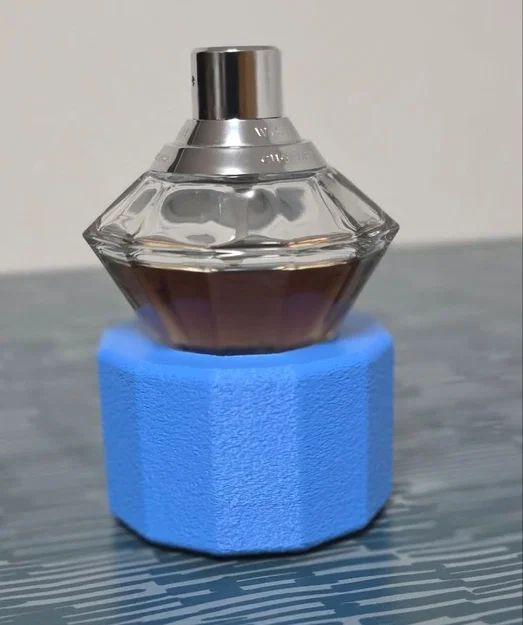 Đế đỡ chai nước hoa hình đa giác độc đáo - In 3D phụ kiện trang trí - Image 2