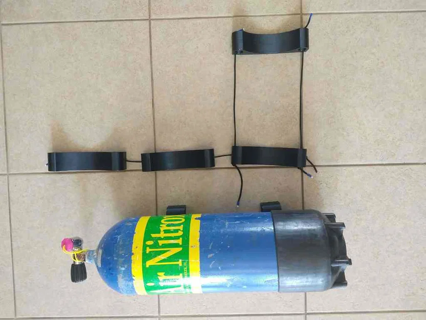 Bộ chặn chống lăn bình dưỡng khí (Scuba Tank Roll Control) - Image 9