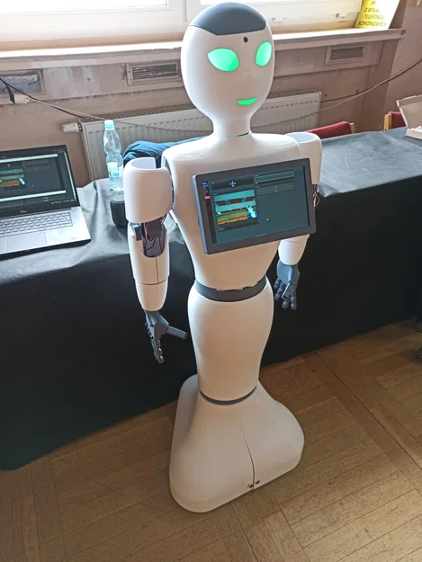 Robot hình người mã nguồn mở Axon - Image 1