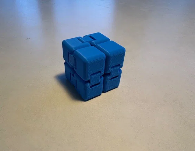 Infinity Cube - Đồ chơi 3D giảm căng thẳng độc đáo - Image 2