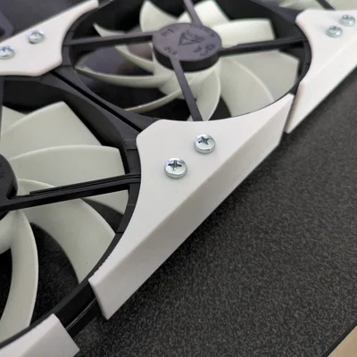Ngàm nối quạt 120 mm (120 mm fan connector)