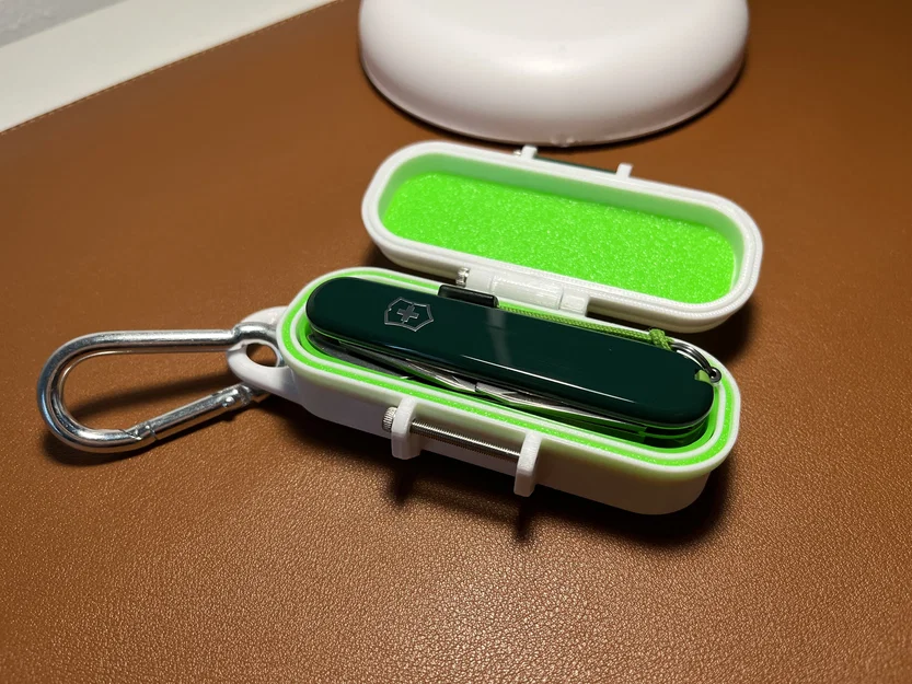 Hộp bảo vệ dạng rugged cho Victorinox Deluxe Tinker - Image 3