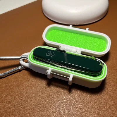 Hộp bảo vệ dạng rugged cho Victorinox Deluxe Tinker
