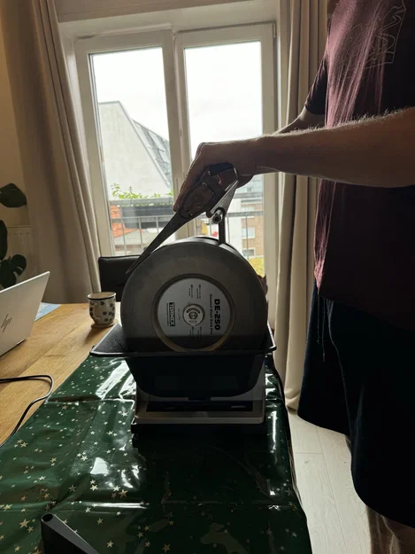 Jig mài sắc rìu lớn trên Tormek (tương tự SVA-170) - Image 2