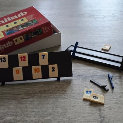 Chân đế thay thế cho khay cờ Rummikub - Mẫu in 3D hữu ích