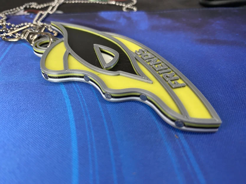 Móc khóa mặt dây chuyền trái tim vỡ Deadpool Wolverine - Image 7