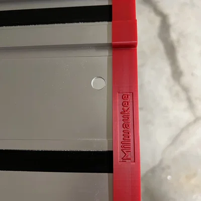 Đầu chắn ray Milwaukee Track Saw (có khe cho track clamp)