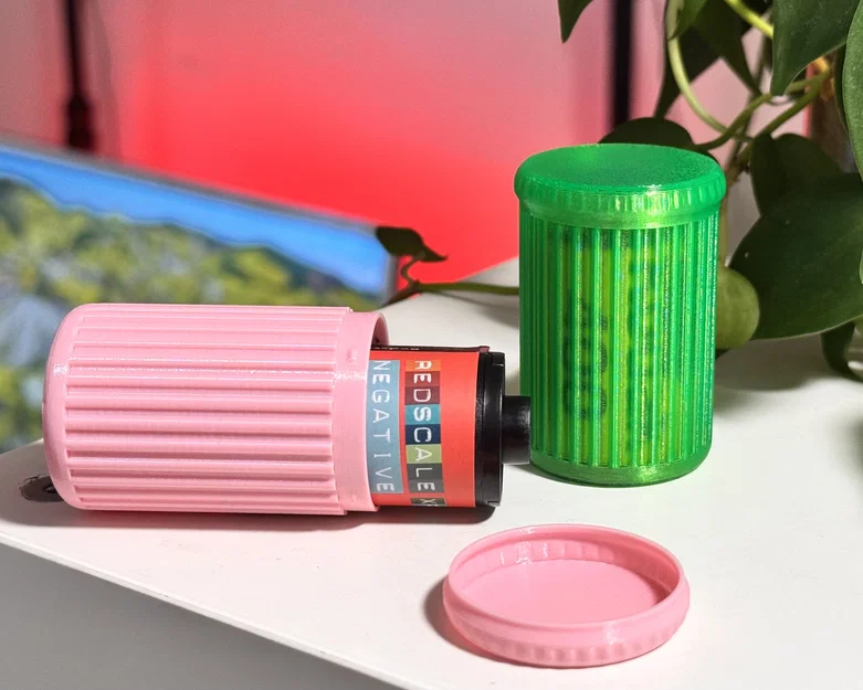 Hộp Đựng Film 35mm (Vase Mode) - Image 1