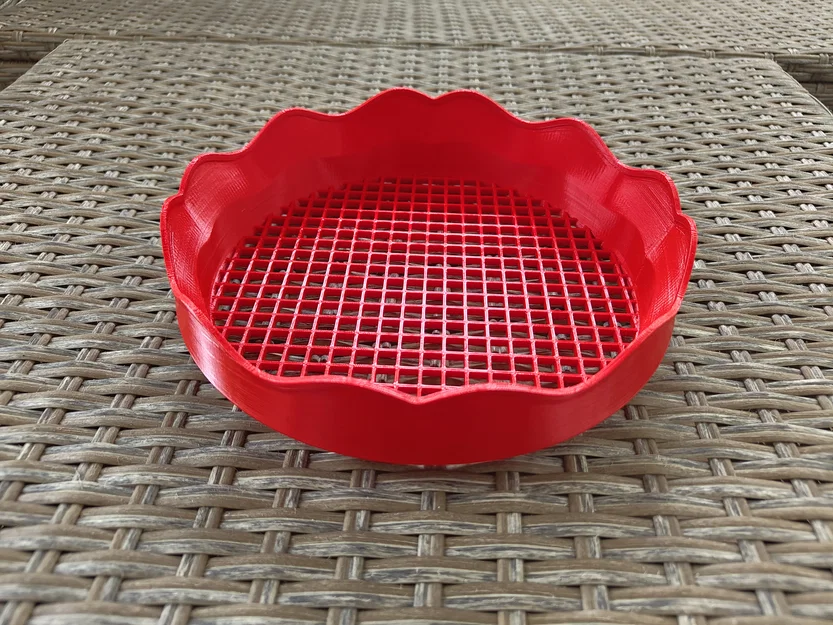 Đồ chơi sàng cát (Toy sand sifter) cho bé - Image 2