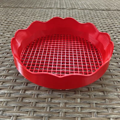 Đồ chơi sàng cát (Toy sand sifter) cho bé