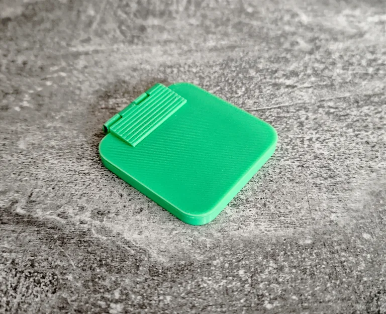 Bộ trò chơi cờ ca-rô 3D bỏ túi nhỏ gọn (Tik Tak Toe to Go) - Image 3