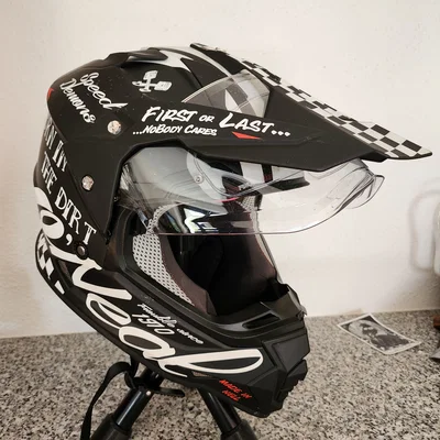 Giá đỡ nón bảo hiểm (Helmet Stand) in 3D tùy chỉnh cực chất