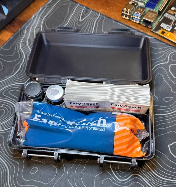 Hộp Đựng Dụng Cụ Y Tế 3D (Remix Rugged Storage Box) - Image 2