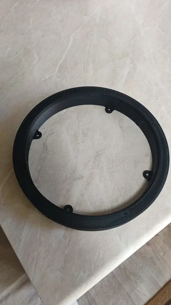 Vòng đệm chuyển đổi loa 13 inch lên 16 inch cho xe LADA GRANTA - Image 1
