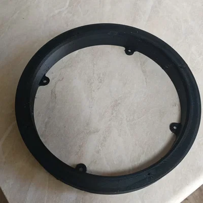 Vòng đệm chuyển đổi loa 13 inch lên 16 inch cho xe LADA GRANTA