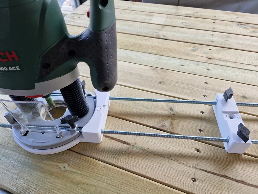Đồ gá phay vòng tròn lớn cho router Bosch (Bosch router large circle jig) - Image 3