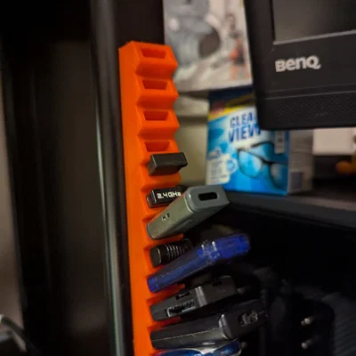 USB Holder Remix
