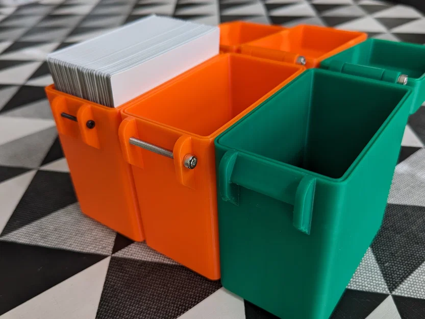 Hộp parametric nhỏ gọn (cho Instax Square) - Image 1