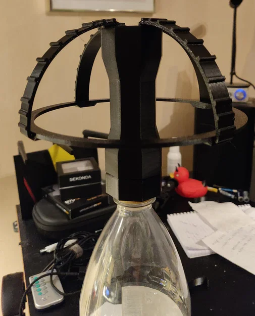 Giá Đỡ Tóc Giả Từ Chai Nước Ngọt (Bottle Wig Stand) - Image 12