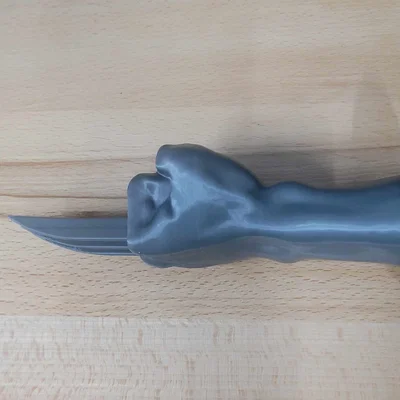 Nắm Đấm Wolverine Fist