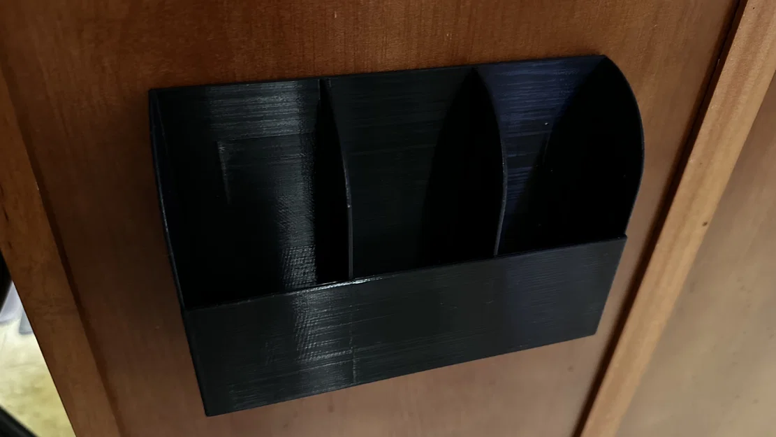 Giá treo tường để remote 3 khe - Image 2