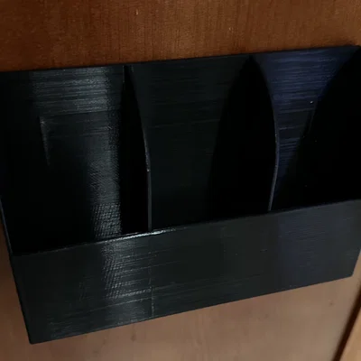 Giá treo tường để remote 3 khe