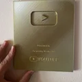 Mô hình Nút Play YouTube trang trí bàn làm việc - Thumbnail 2
