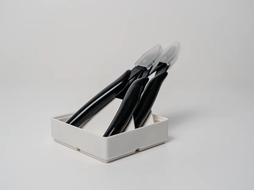 Khay Đựng Kìm Cắt Chuẩn Gridfinity Tiện Lợi - Image 1