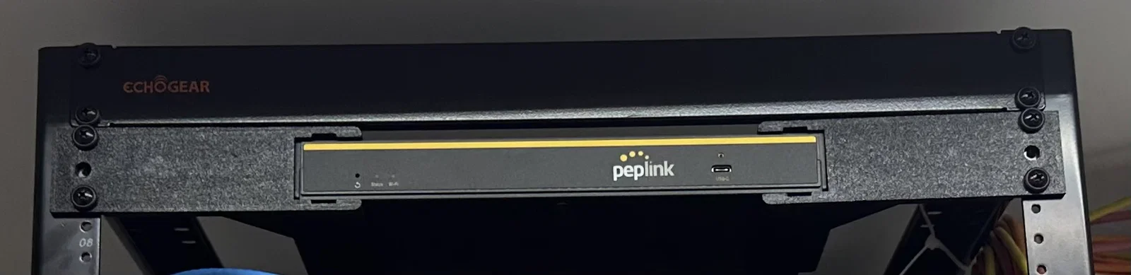 Giá Rack Mount cho Peplink B - ONE - Image 1