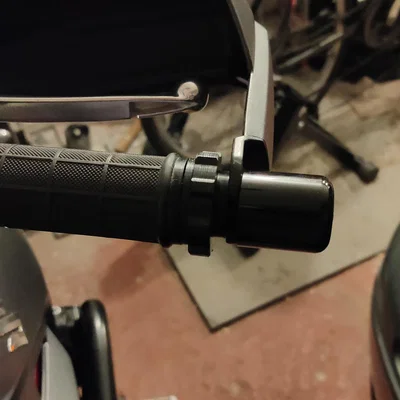 Suzuki V-Strom tempomat V.6