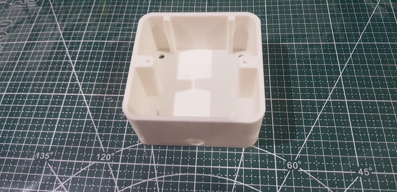 Hộp đế nổi cho ổ cắm Merten - Giải pháp lắp đặt 3D tiện lợi - Image 1