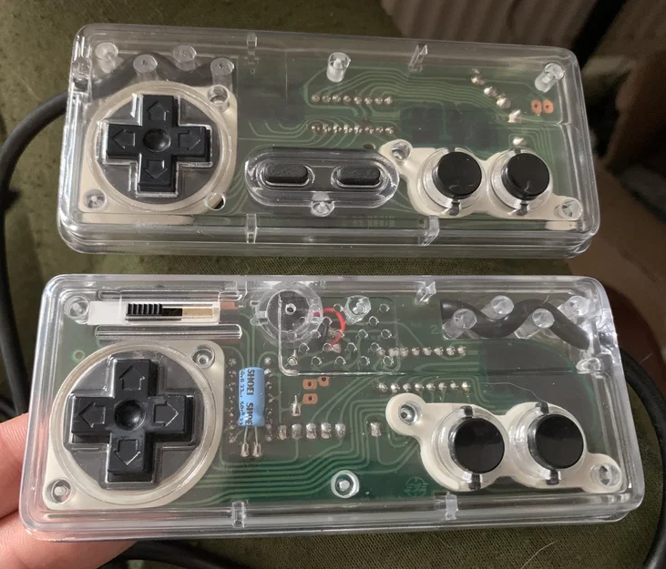 Vỏ thay thế tay cầm Famicom (P1 & P2) - Image 1