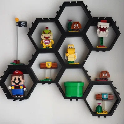 Kệ Trưng Bày Lục Giác cho Mario Minifigs (kèm ngàm gắn tường)