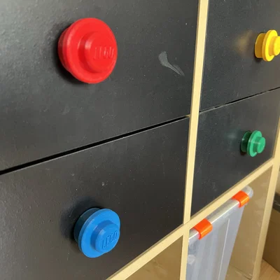 Tay nắm/Tay kéo ngăn kéo dạng LEGO Stud