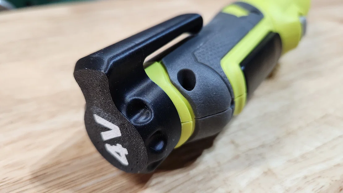 Kẹp thắt lưng Ryobi 4V USB Lithium (Ryobi 4V USB Lithium Belt Clip) - Image 1