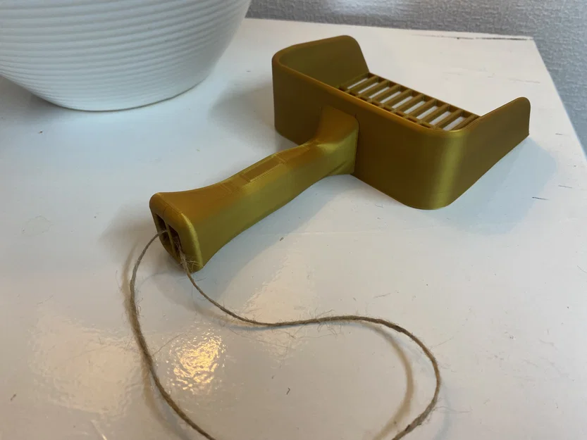 Muỗng xúc cát vệ sinh cho mèo to - Image 4