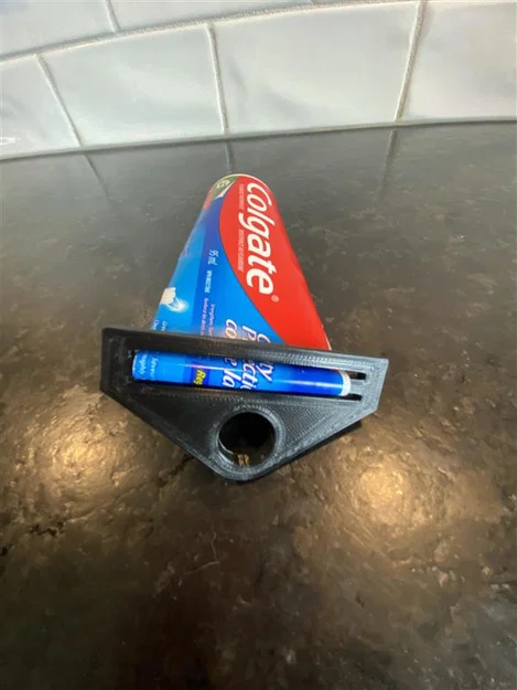 Dụng cụ nặn kem đánh răng 3D tiện dụng, tiết kiệm - Image 1