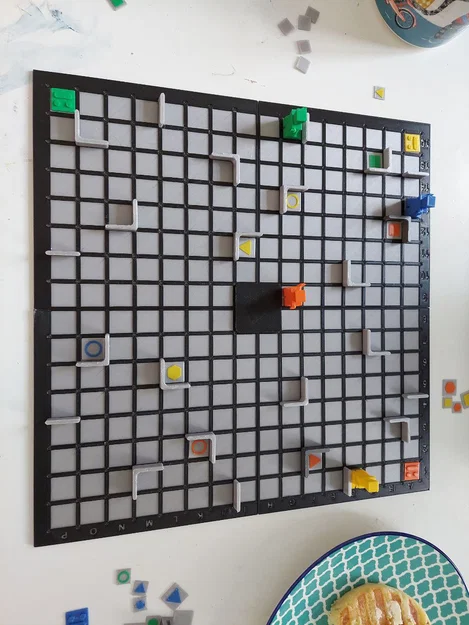 Bàn cờ modular Ricochet Robots 16x16 và bộ robot/token - Image 2