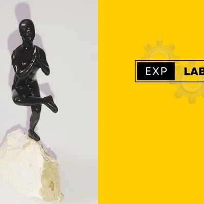 Mô hình cô gái tập Yoga tinh xảo dành cho trang trí 3D