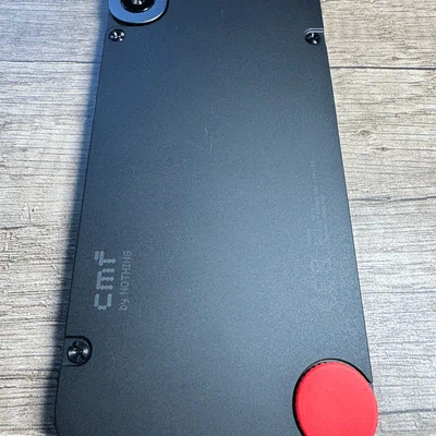 Ốc vít tùy chỉnh CMF Phone 1: Tạo điểm nhấn cá tính cho điện thoại