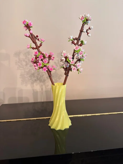Bình hoa dáng mảnh cho LEGO Cherry Blossom (và cả hoa thật) - Image 7