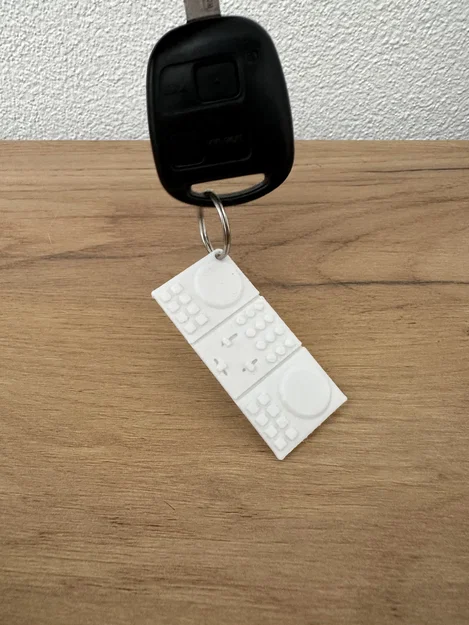 Móc khóa mô hình bàn DJ Controller cực chất cho tín đồ âm nhạc - Image 1