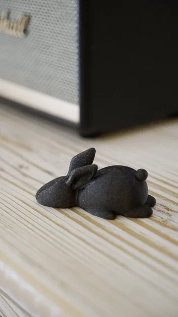 Mô hình 3D chú thỏ lười biếng (Lazy Rabbit) trang trí bàn làm việc - Image 2
